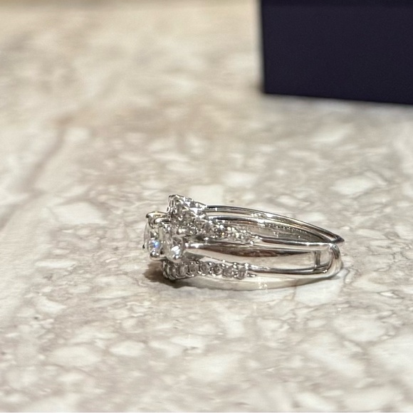 ✨ 1.50 CTTW Diamond Ring & Enhancer Set | 14KT White Gold | Size 7 ✨ - Picture 3 of 9